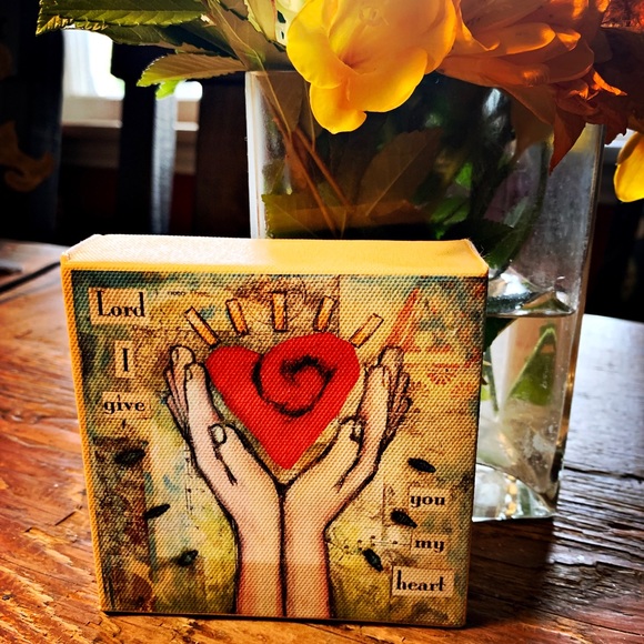 Heart Canvas Print. - Picture 1 of 2